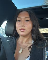 rebekah hoyle (@rebekah.hoyle) • Instagram photos and videos