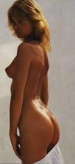 Naked Anaïs Jeanneret. Added 07/19/2016 by jyvvincent < ANCENSORED
