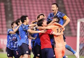 Japan was not a major football force until the end of the 1980s, with a small and amateur tea. Kut8twgow9mnbm