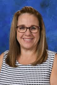 Shelley Schmidt's Instagram, Twitter & Facebook