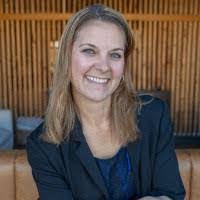 Amy Crone's Instagram, Twitter & Facebook