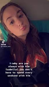 Isabelle Sams's Instagram, Twitter & Facebook