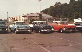 50 S Car Club In Late 1970 S In Watchung Nj Somerset County Car Club 50s Cars