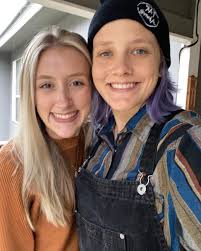 Heather Box (@heather_box) • Instagram photos and videos