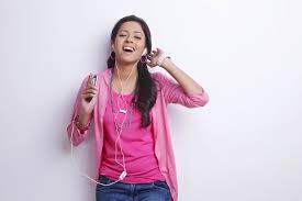Sure, there's a bit of a bump in range from the verse to the chorus. 10 Easiest Hindi Karaoke Songs To Sing For Beginners Insider Monkey