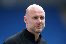 Robert Page aims to emulate Jimmy Murphy and lead Wales to World Cup