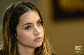 Ben affleck and ana de armas have become close after filming their 'sexual' thriller deep water from director adrian lyne. Ana De Armas 2020 Dating Net Worth Tattoos Smoking Body Measurements Taddlr