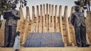 Maybe you would like to learn more about one of these? Sejarah Tugu Proklamasi Saksi Bisu Soekarno Hatta Deklarasikan Kemerdekaan Indonesia Tribun Travel