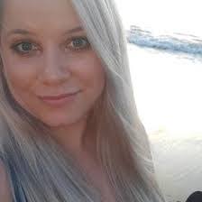 Farrah Weber's Instagram, Twitter & Facebook