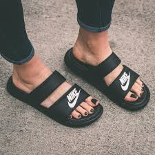 Nike Benassi Duo Ultra Women S Slide Sandals Nike Slide Sandals Nike Shoes Women Nike Benassi Duo