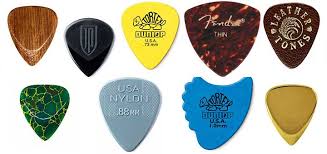 Ultimate Guide To Guitar Picks Materials Thicknesses Faq