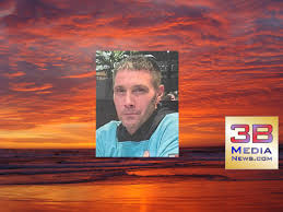 JAMES ALLEN AGEE II, AGE 44