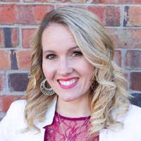 Michelle Sturtz's Instagram, Twitter & Facebook