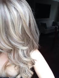 Best Short Hairstyle For Square Face Hair Styles Ash Blonde Hair Blonde Highlights