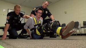 Wrap Safety Restraint System Used In Arrest Knbn Newscenter1
