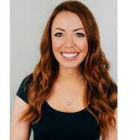 Stephanie Lowell's Instagram, Twitter & Facebook