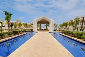 Now Onyx In Punta Cana Located In Uvero Alto Now Onyx Punta Cana Is Set On A Remote Palm Studded Beach The All New Luxuri Family Resorts Vacation Outdoor