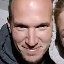 David Crumb's Instagram, Twitter & Facebook