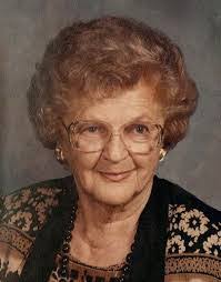 Leah Sabin's Instagram, Twitter & Facebook