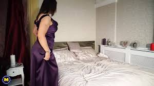 Mature Christine Mysexylegs - Bedroom Eyes and Open Legs