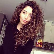 Curly Haircuts Great Hairdos For Wild Hair Uncover Plenty Of Styling Tips For Creating And Looking After Fabul Hair Styles Long Hair Styles Permed Hairstyles
