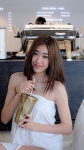 ยิปซี คีรติ แจกความสดใสทริปเที่ยวภูเก็ต ส่งคลิปเล่นน้ำทะเลมาตกหัวใจชาวเน็ต หุ่นดีจนสาว ๆ เห็นแล้วมีแรงบันดาลใจ อยากลุกไป. à¸¢ à¸›à¸‹ à¸„ à¸£à¸• à¸§ à¸™à¹„à¸«à¸™à¸§ à¸²à¸‡à¹†à¸¢ à¸›à¸ˆà¸°à¸Šà¸­à¸šà¹„à¸›à¸£ à¸²à¸™à¸à¸²à¹à¸Ÿ à¸™ à¸‡à¹€à¸¥ à¸™à¸Š à¸¥à¸¥ à¹† Facebook