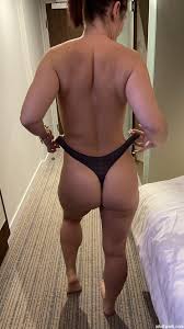 brithotwife Nude OnlyFans Leaks (9 Photos) | TheFappening