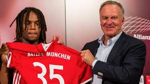 Maybe you would like to learn more about one of these? Bayern Boss Verrat Rummenigge So Stachen Wir United Im Sanches Poker Aus Fc Bayern Munchen Sport Bild