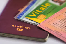 Est p?rim?e puis je voyager. Perte Ou Vol De Papiers D Identite A L Etranger Que Faire Demarches