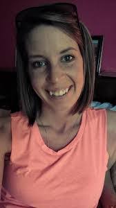 Lynn Ladner's Instagram, Twitter & Facebook