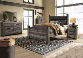 Maybe you would like to learn more about one of these? Wynnlow Gray Queen Poster Bedroom Set Louisville Overstock Warehouse