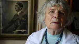 Vera Lindholm's Instagram, Twitter & Facebook