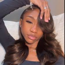 Olivia Palmer's Instagram, Twitter & Facebook