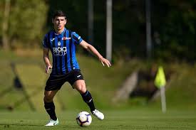 Malinovskyi играет с 2019 в аталанта (аталан). Pin Na Doske Futbol