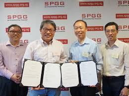 From Left To Right Mr Loon Yeong Tai General Manager Of Spgg Mr Jimmy Lim President Of Spgg Mr Lim Pen Electronic Engineering Development Green Technology