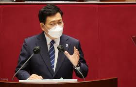 가덕 김영춘 ys 정신, 노무현의 꿈, 내 정치의 방향타 함께 송영길 광주에서 콩이면 부산에서도 콩이고 대구에서도 콩이 되는 세상을 만들기 위해 온몸을 던지겠습니다 #민주당선거승리 #부산시장 #김영춘. Q1z0mbw7jelnm