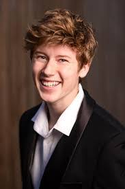 Darlene Weidner's Instagram, Twitter & Facebook