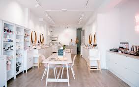 From mapcarta, the open map. 10 Of The Coast S Most Sustainable Beauty Salons Urban List Gold Coast