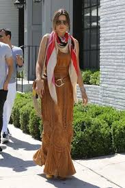 Taba renkleri ve tonları, hem kadın, hem de erkek ayakkabısında bu kışa damgasını vuruyor. Taba Rengi Ile Uyumlu Renkler Modasi Geldi