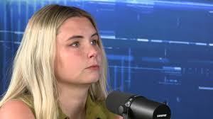 Beatriz Cintron's Instagram, Twitter & Facebook