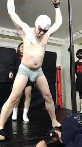 Japanese CBT kicking - ThisVid.com