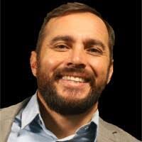 Lauren Panetta's Instagram, Twitter & Facebook