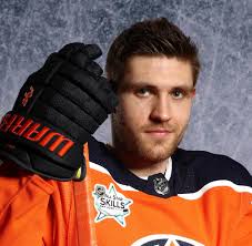 Buy guaranteed authentic connor mcdavid memorabilia including autographed jerseys, photos, and more at www.sportsmemorabilia.com. Leon Draisaitl Ein Deutscher Auf Dem Weg Zum Besten Eishockeyspieler Der Welt Welt