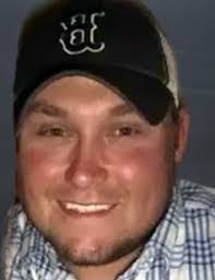 Sarah Grantham's Instagram, Twitter & Facebook