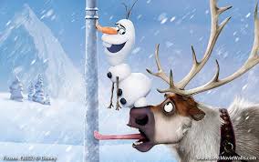 However, kristoff occasionally voices sven's thoughts using a goofy reindeer voice. Frozen Photo Olaf The Snowman Olaf The Snowman Olaf Sven Frozen