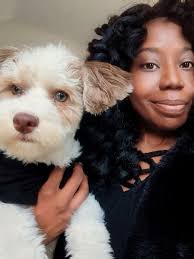 Could someone please put my baby girl in a holiday photo? Thank you