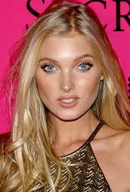 After arriving in paris, her. Elsa Hosk Galeria De Fotos Y Noticias Hola Com