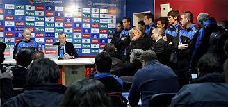 Conferencia de prensa de víctor cordero. Adios Con El Corazon Fotogaleria Marca Com
