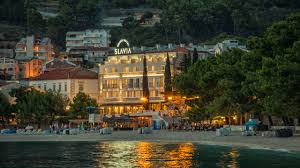 Regarder la série grand hotel saison 1 en streaming vf et vostfr gratuitement et illimité | serienetflix.co. Grand Hotel Slavia Baska Voda Holidaycheck Dalmatien Kroatien