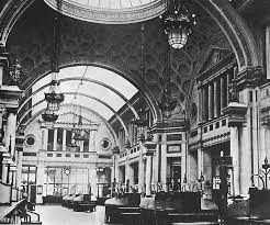 Targobank munchen landsberger strasse 521. Datei Deutsche Bank Grosse Kassenhalle Jpg Wikipedia